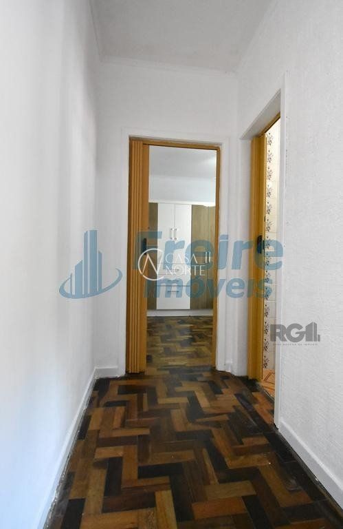Apartamento à venda com 1 quarto, 36m², 1 vaga, Rua Doutor João de Deus Vaz da Silva no bairro Santo Antônio em Porto Alegre