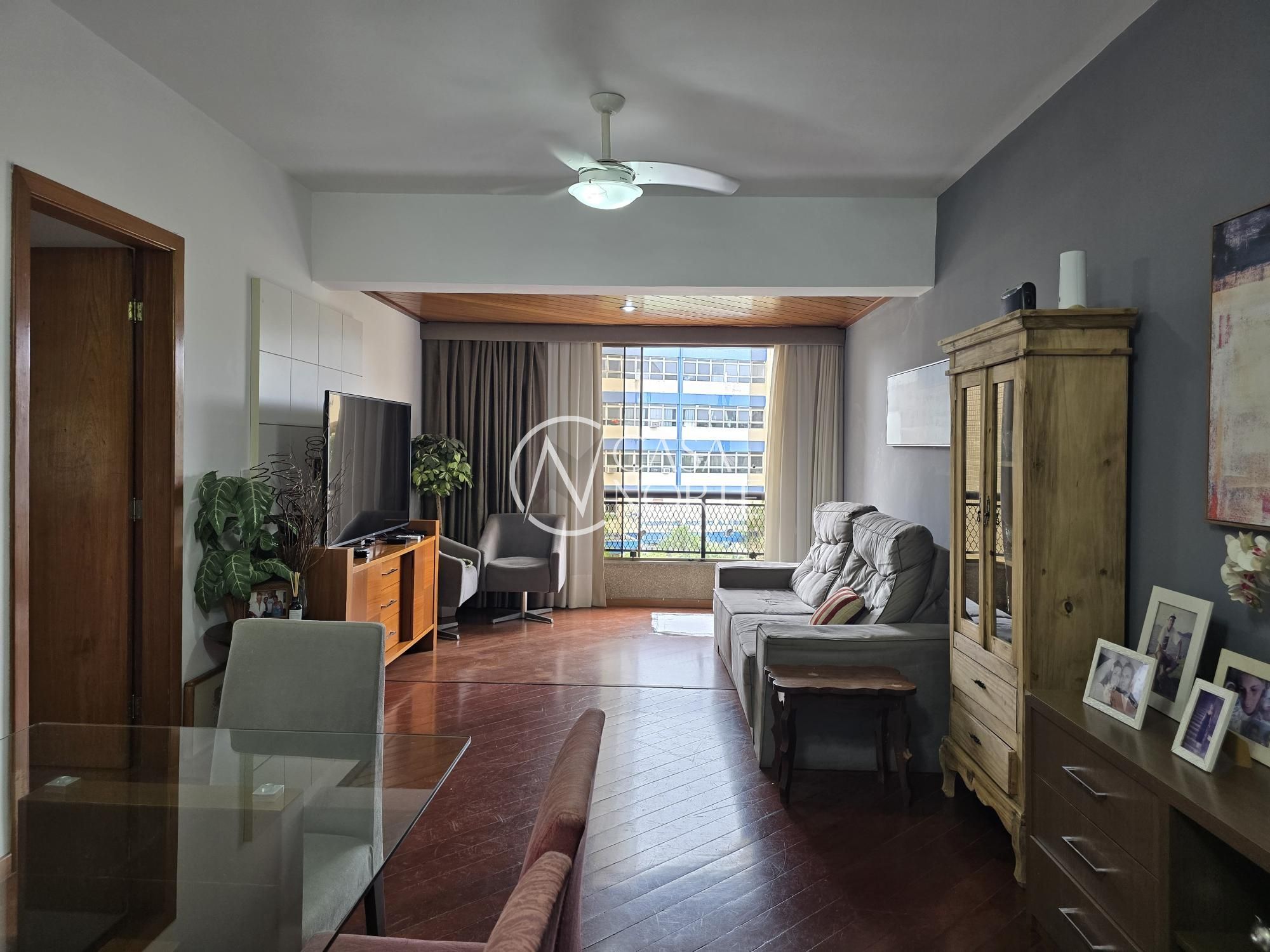 Apartamento à venda com 3 quartos, 99m², 1 suíte, 1 vaga, Rua José Honorato dos Santos no bairro Azenha em Porto Alegre