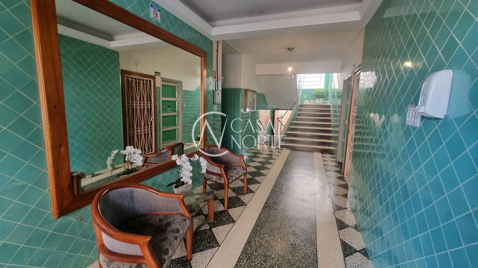 Apartamento à venda com 4 quartos, 108m², 1 vaga, Rua Adriano Ribeiro no bairro Praia de Belas em Porto Alegre