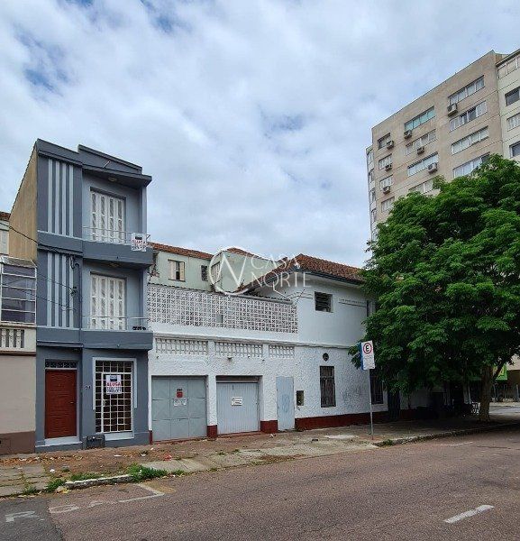 Prédio Comercial à venda com 3 quartos, 160m², Avenida América no bairro Auxiliadora em Porto Alegre
