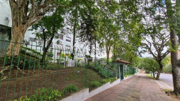 Apartamento à venda com 3 quartos, 72m², 1 vaga, Rua Doutor Otavio Santos no bairro Jardim Sabará em Porto Alegre