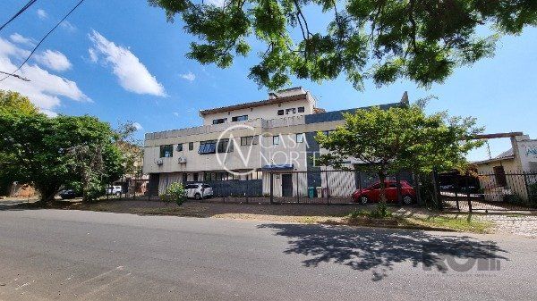 Prédio Comercial à venda , 428m², Avenida França no bairro Navegantes em Porto Alegre