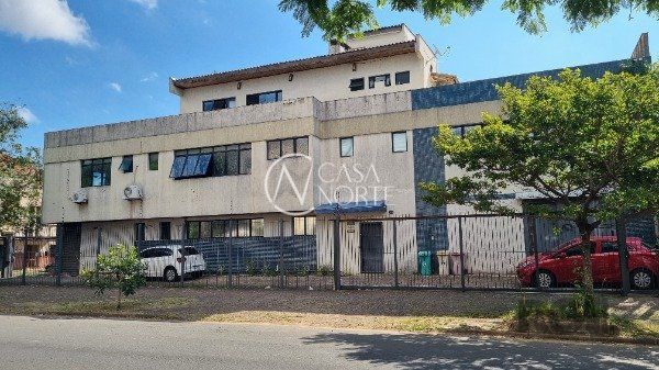 Prédio Comercial à venda , 428m², Avenida França no bairro Navegantes em Porto Alegre
