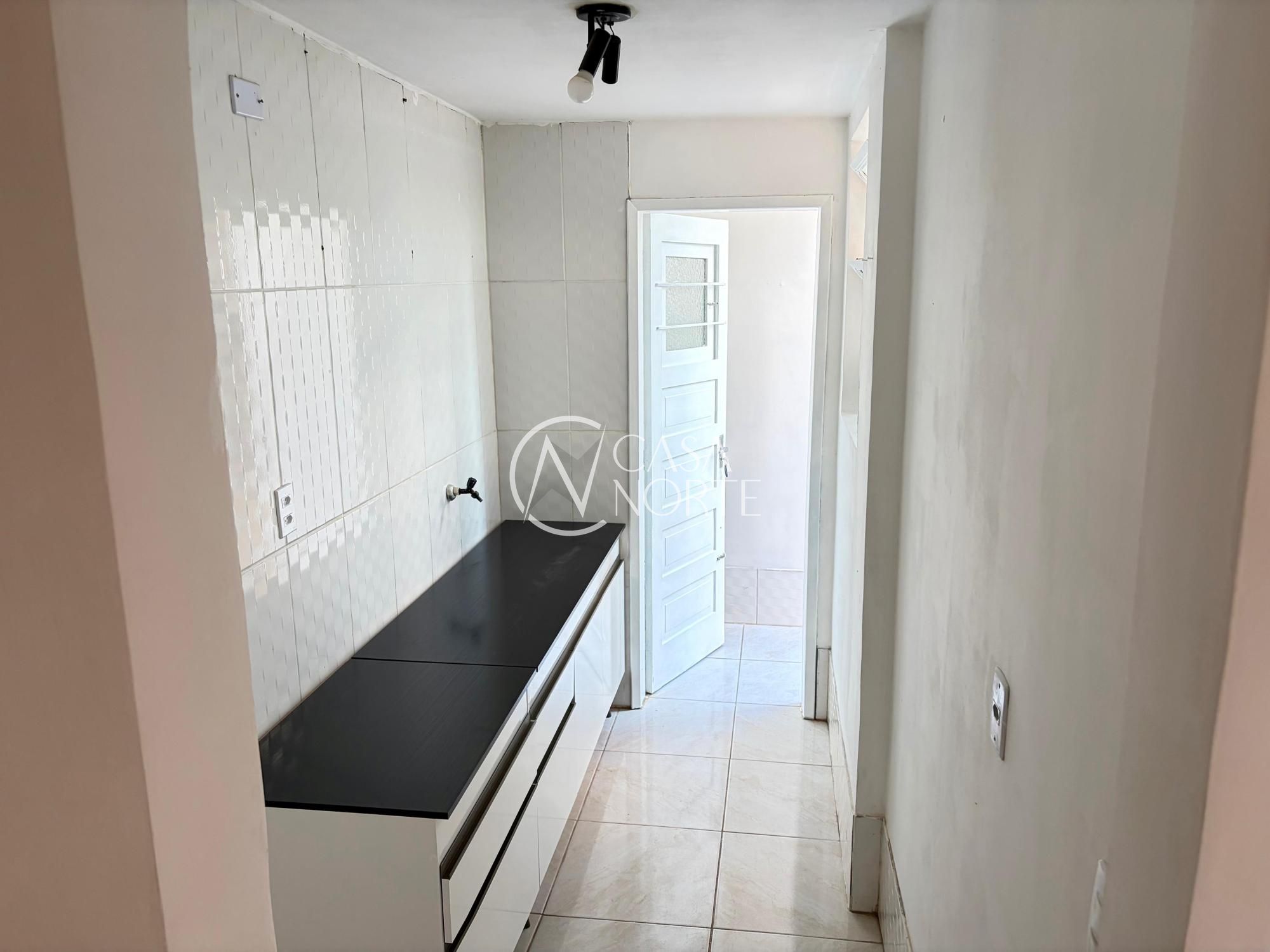 Apartamento à venda com 1 quarto, 31m², Avenida Coronel Lucas de Oliveira no bairro Bela Vista em Porto Alegre