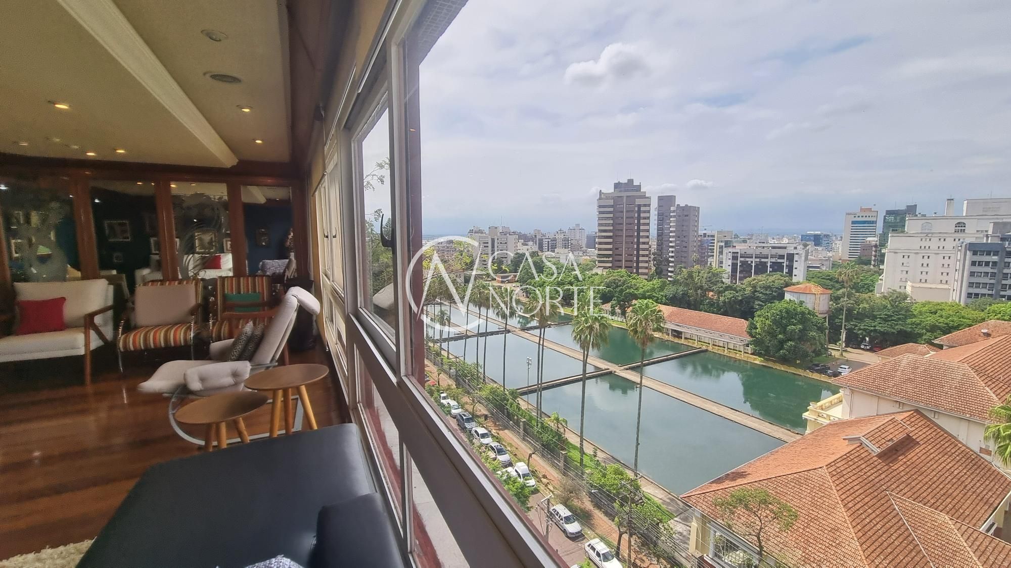 Cobertura à venda com 3 quartos, 354m², 2 suítes, 2 vagas, Rua Doutor Vale no bairro Moinhos de Vento em Porto Alegre