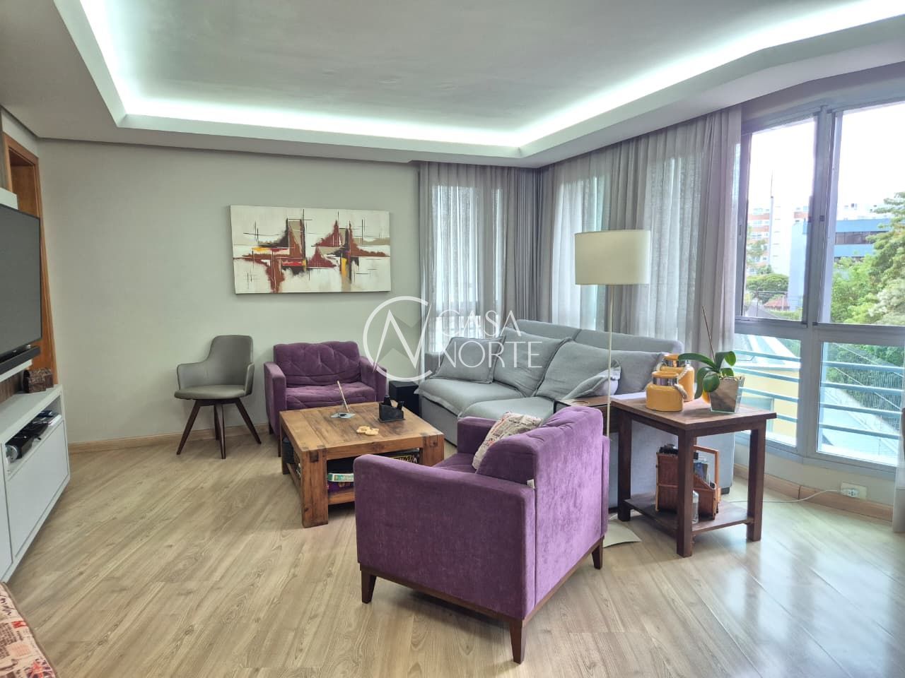 Apartamento Garden à venda com 3 quartos, 120m², 1 suíte, 2 vagas, Rua Nunes Machado no bairro Azenha em Porto Alegre