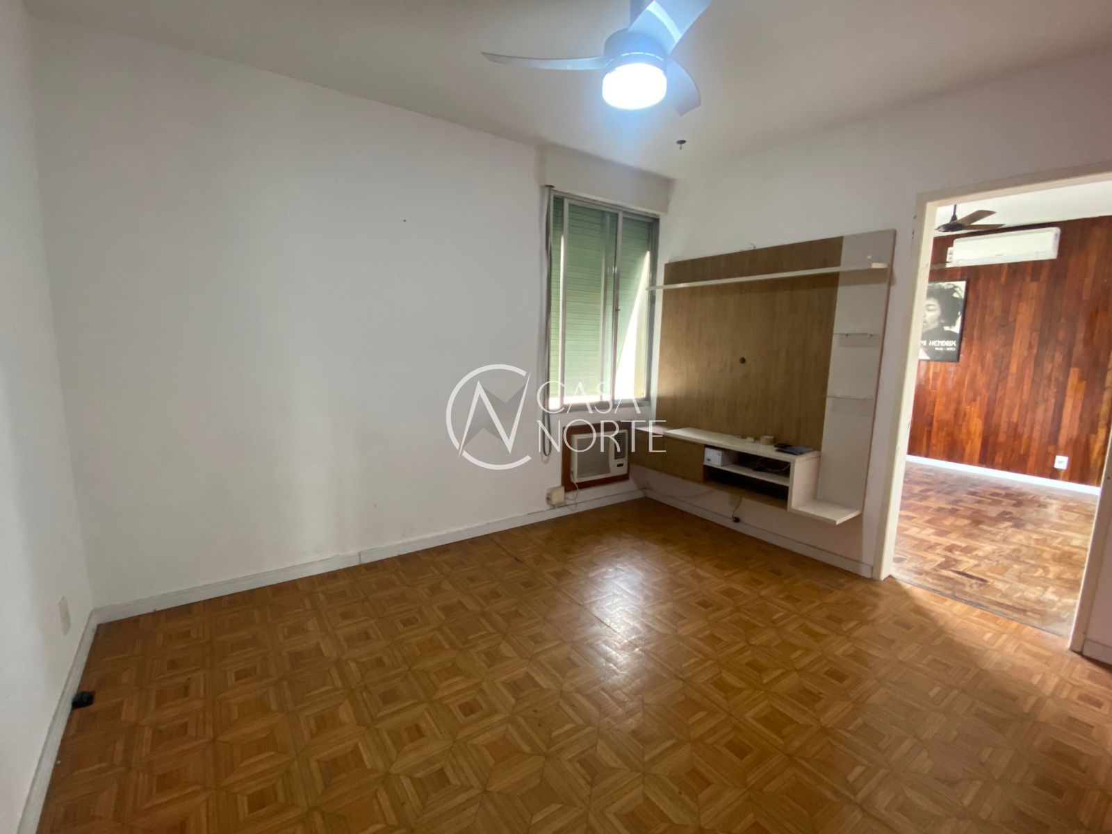 Apartamento à venda com 2 quartos, 47m², Rua Joaquim Nabuco no bairro Cidade Baixa em Porto Alegre