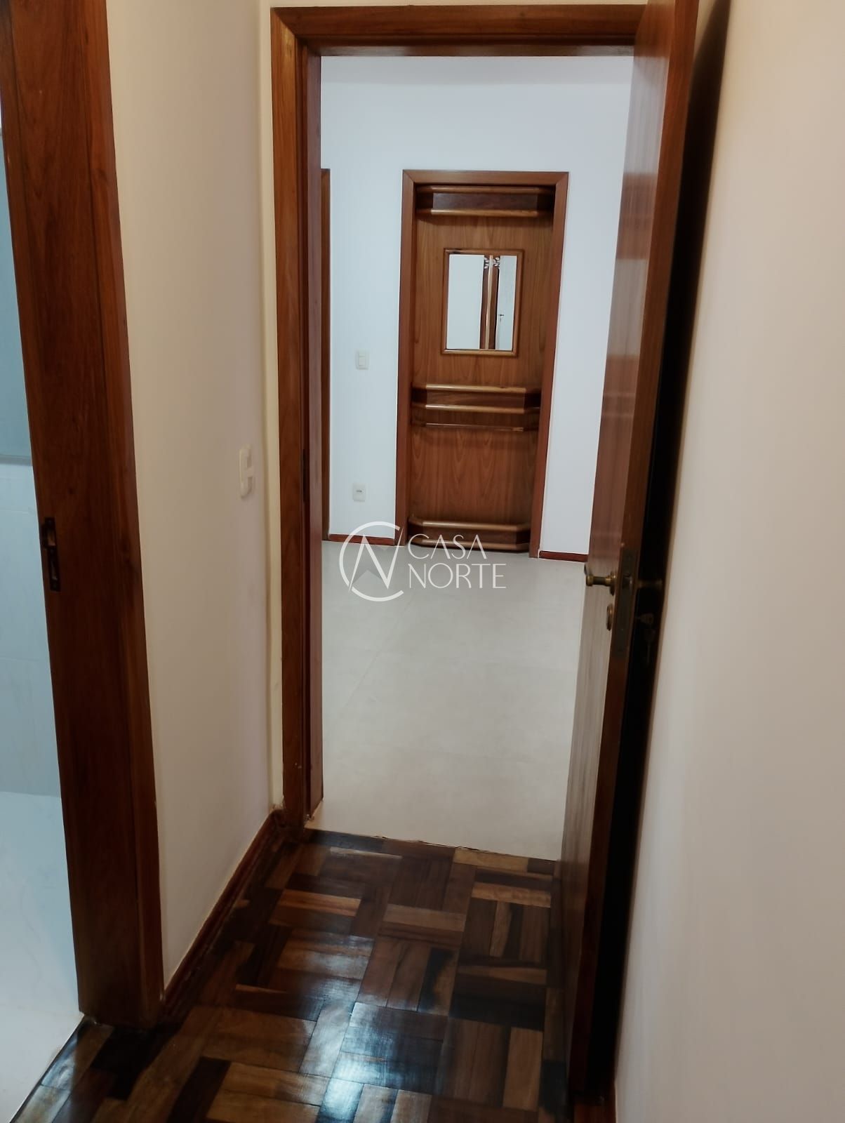 Apartamento à venda com 2 quartos, 68m², Comendador Rodolfo Gomes no bairro Menino Deus em Porto Alegre