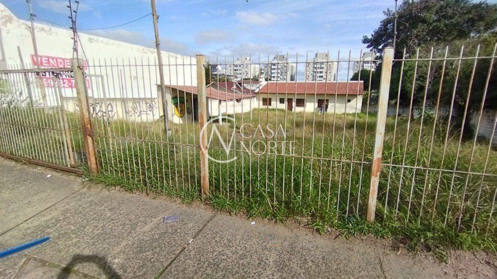 Terreno à venda  com 360m², Rua Doutor Campos Velho no bairro Cristal em Porto Alegre