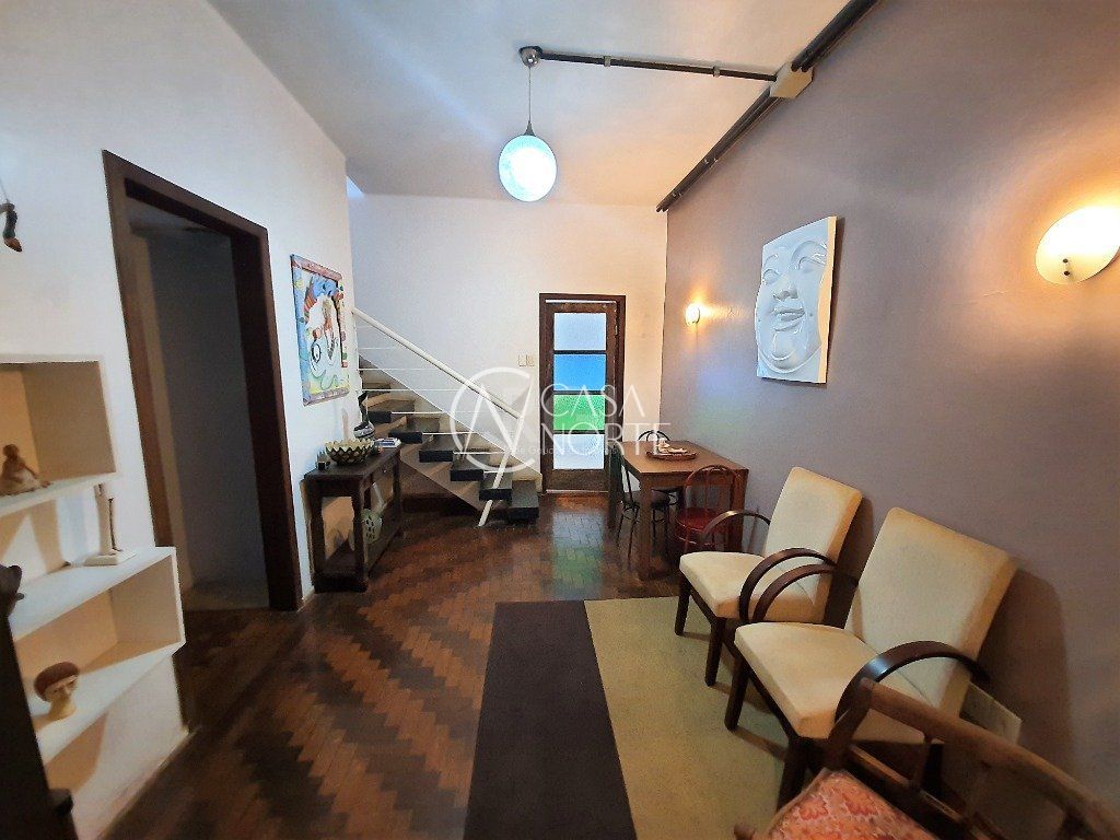 Casa à venda com 3 quartos, 165m², Rua General Cipriano Ferreira no bairro Centro Histórico em Porto Alegre