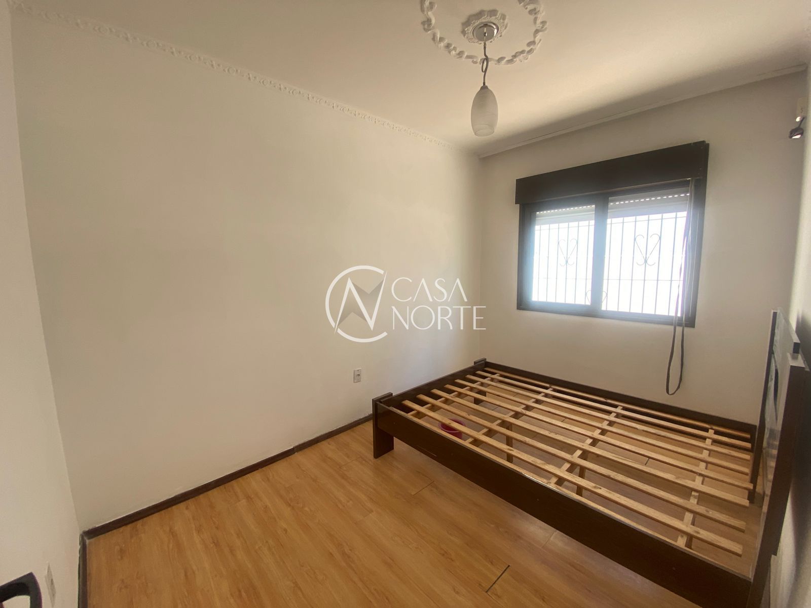 Loja à venda com 1 quarto, 97m², 2 vagas, Avenida Érico Veríssimo no bairro Menino Deus em Porto Alegre