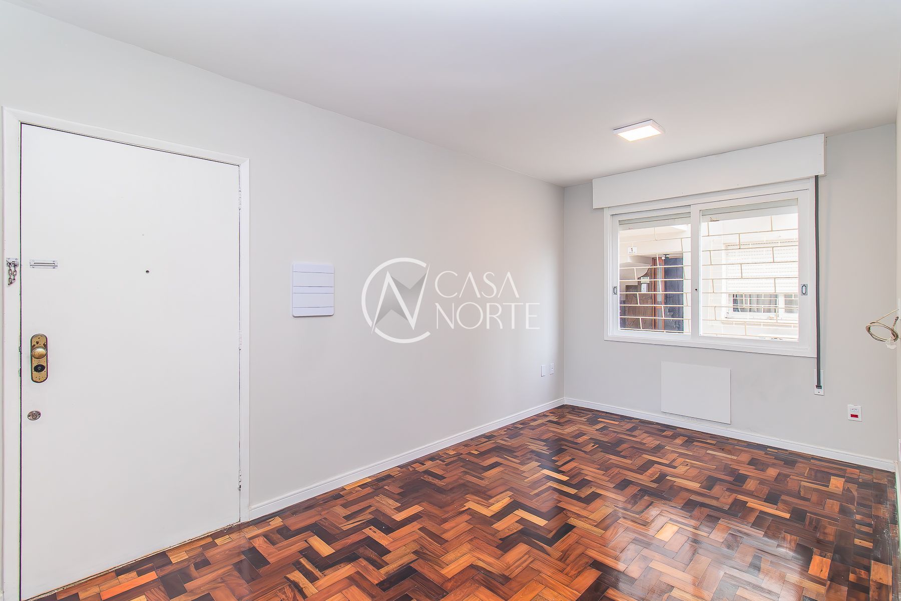 Apartamento à venda com 2 quartos, 100m², 1 suíte, 1 vaga, Rua Delfino Riet no bairro Santo Antônio em Porto Alegre