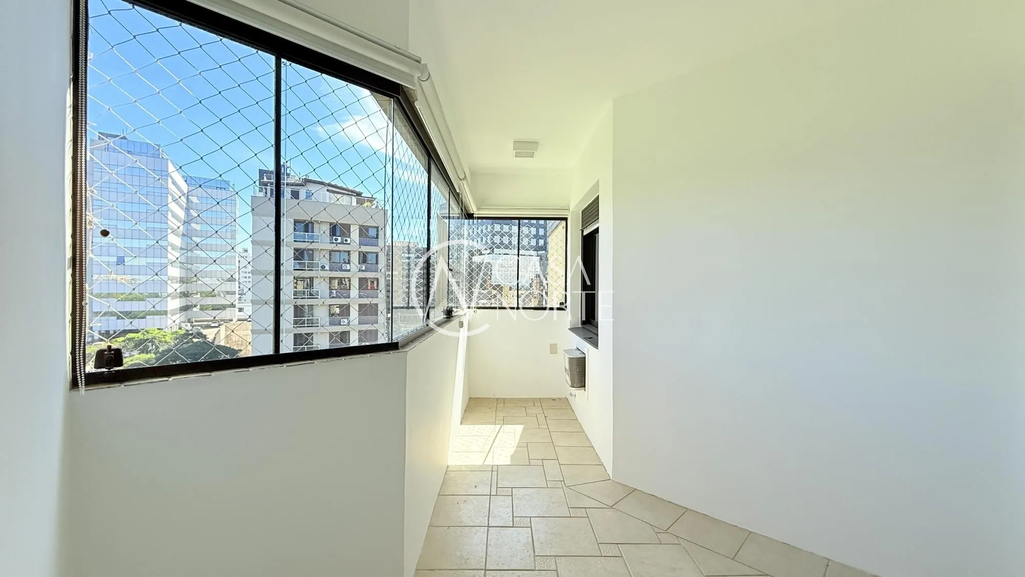 Apartamento à venda com 3 quartos, 101m², 1 suíte, 2 vagas, Alameda Raimundo Corrêa no bairro Boa Vista em Porto Alegre