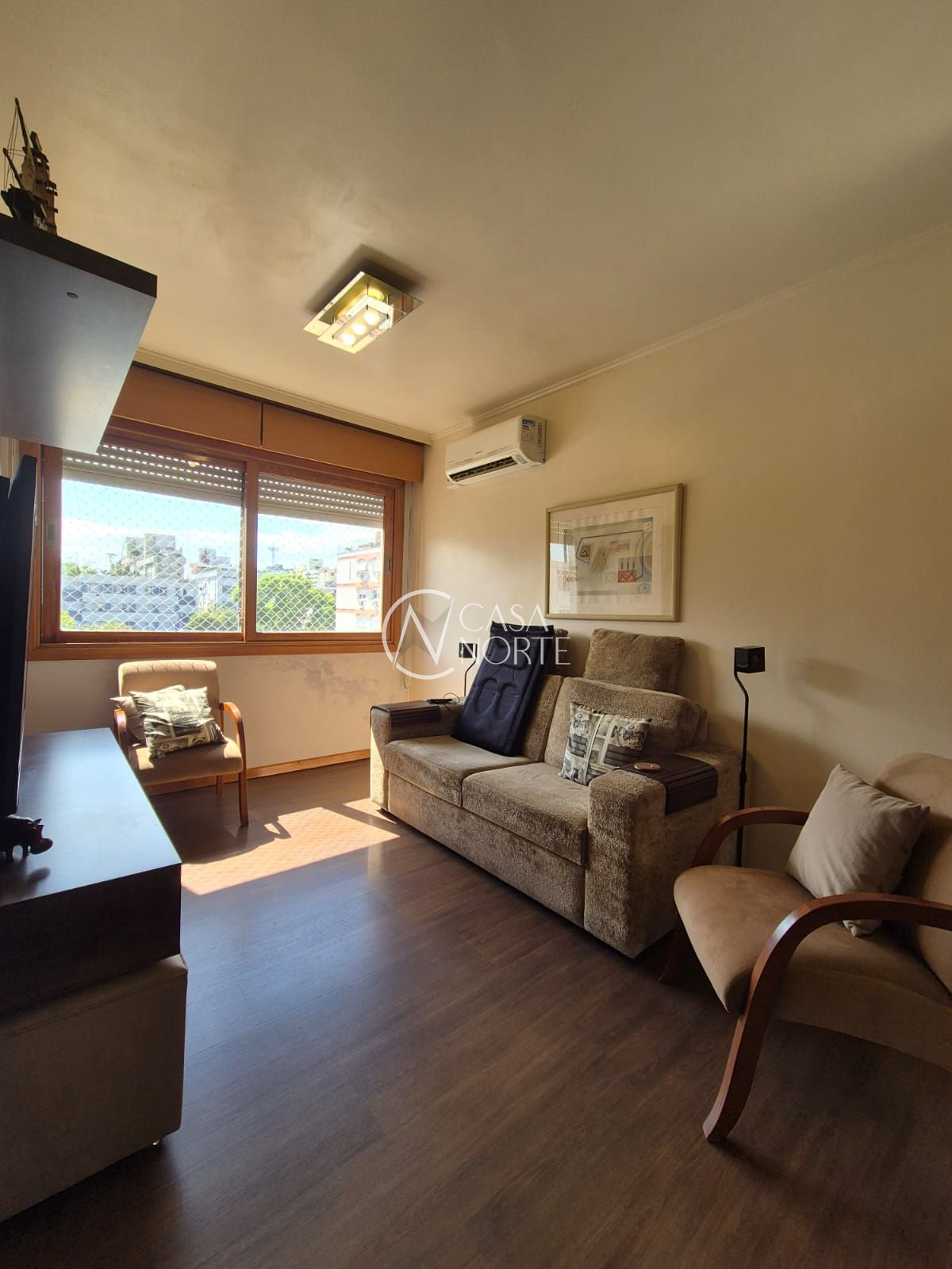 Apartamento à venda com 3 quartos, 85m², 2 vagas, Rua Uruguaiana no bairro Menino Deus em Porto Alegre