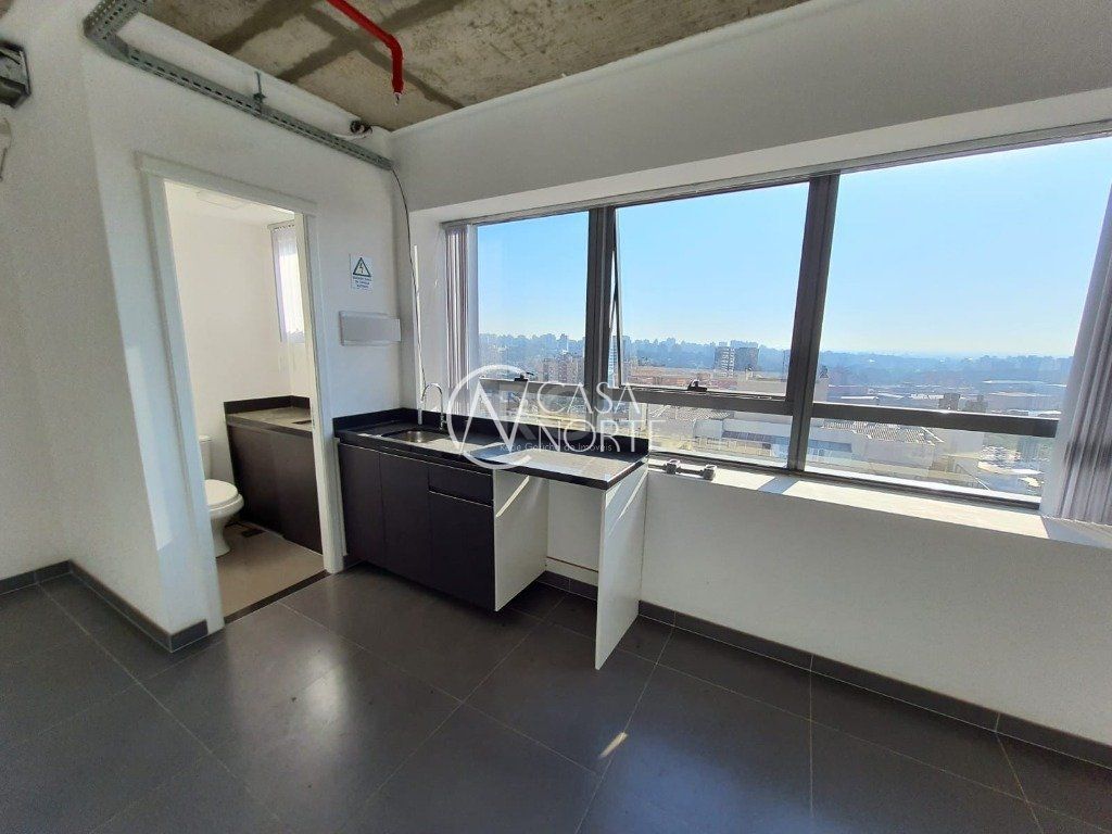 Sala Comercial à venda , 43m², Avenida Doutor Nilo Pecanha no bairro Chácara das Pedras em Porto Alegre