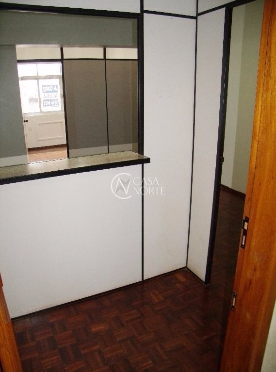 Sala Comercial à venda , 50m², Rua General Andrade Neves no bairro Centro Histórico em Porto Alegre