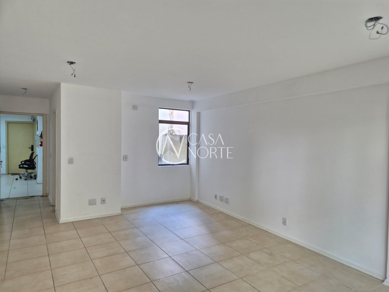 Conjunto Comercial à venda com 1 quarto, 34m², Rua Riachuelo no bairro Centro Histórico em Porto Alegre