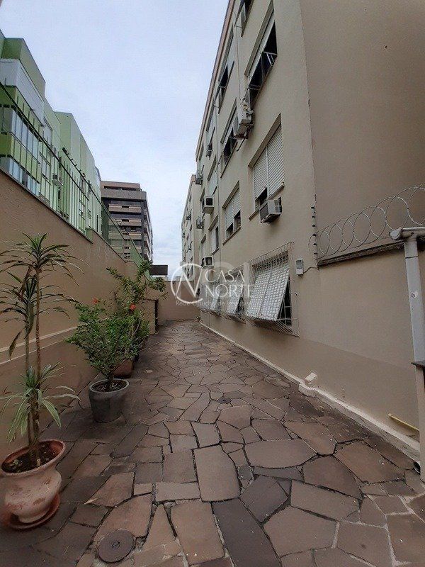 Apartamento à venda com 1 quarto, 40m², Avenida Padre Cacique no bairro Praia de Belas em Porto Alegre