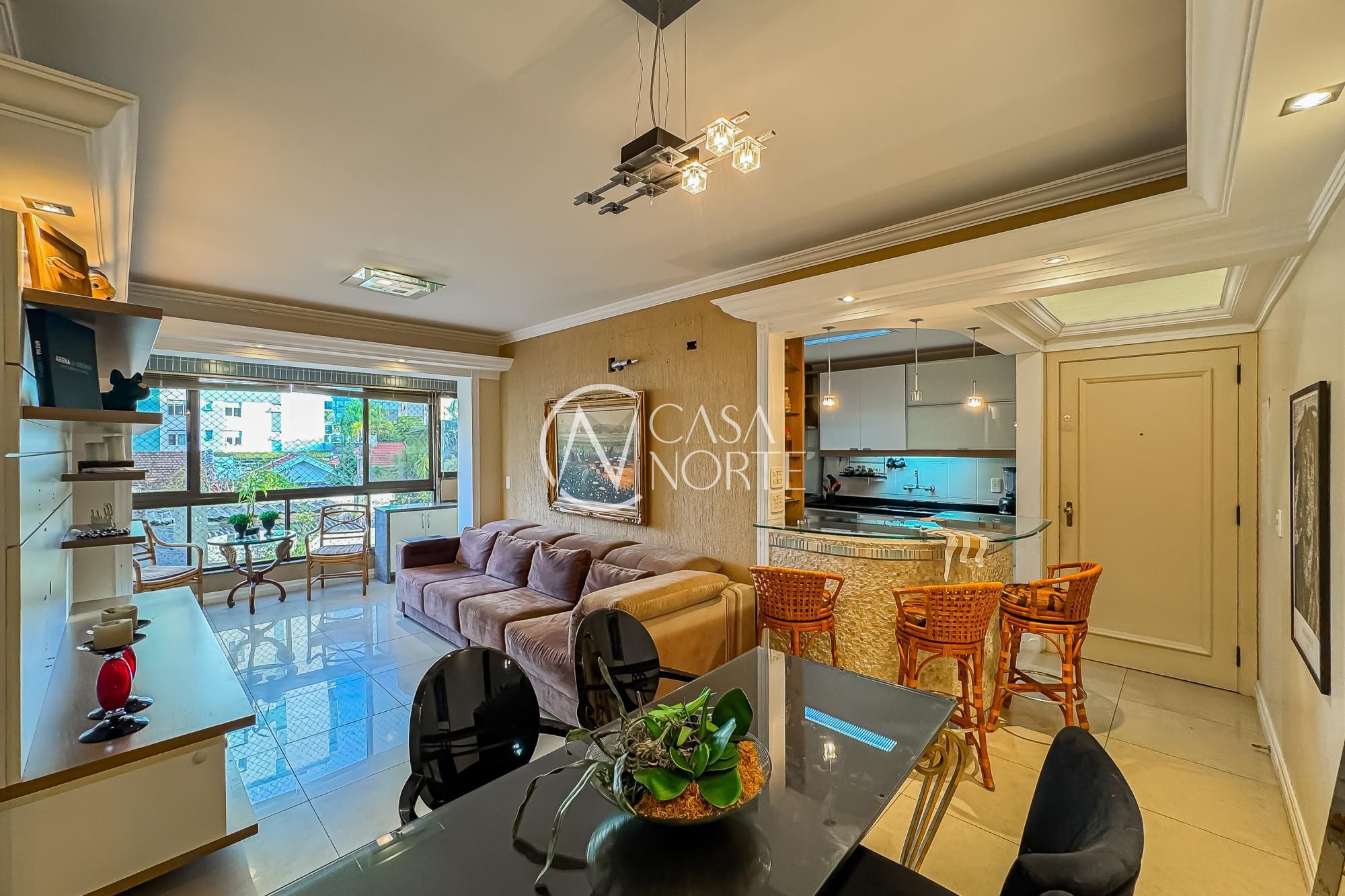 Apartamento à venda com 2 quartos, 86m², 1 suíte, 2 vagas, Alameda Eduardo Guimarães no bairro Três Figueiras em Porto Alegre
