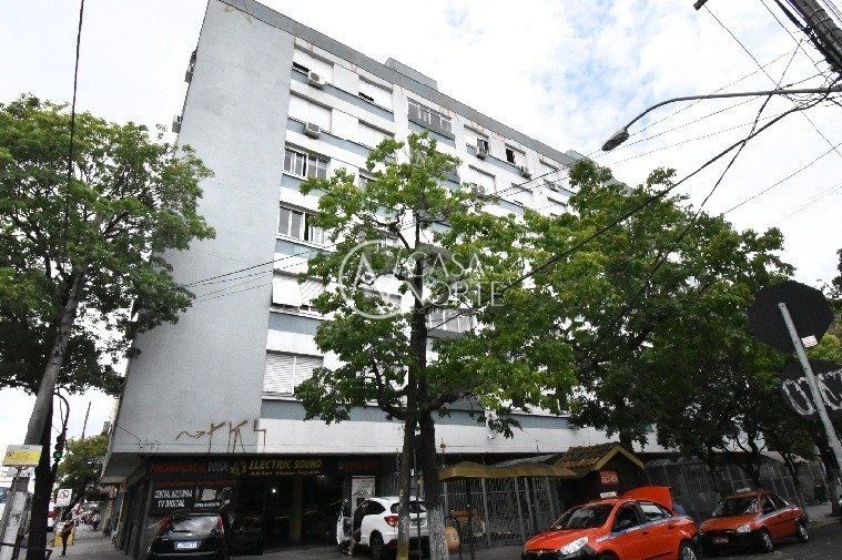 Loja à venda com 1 quarto, 40m², Avenida Jerônimo de Ornelas no bairro Santana em Porto Alegre