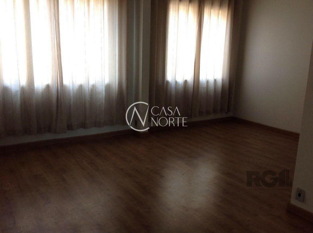 Apartamento à venda com 3 quartos, 84m², Avenida Carlos Gomes no bairro Auxiliadora em Porto Alegre