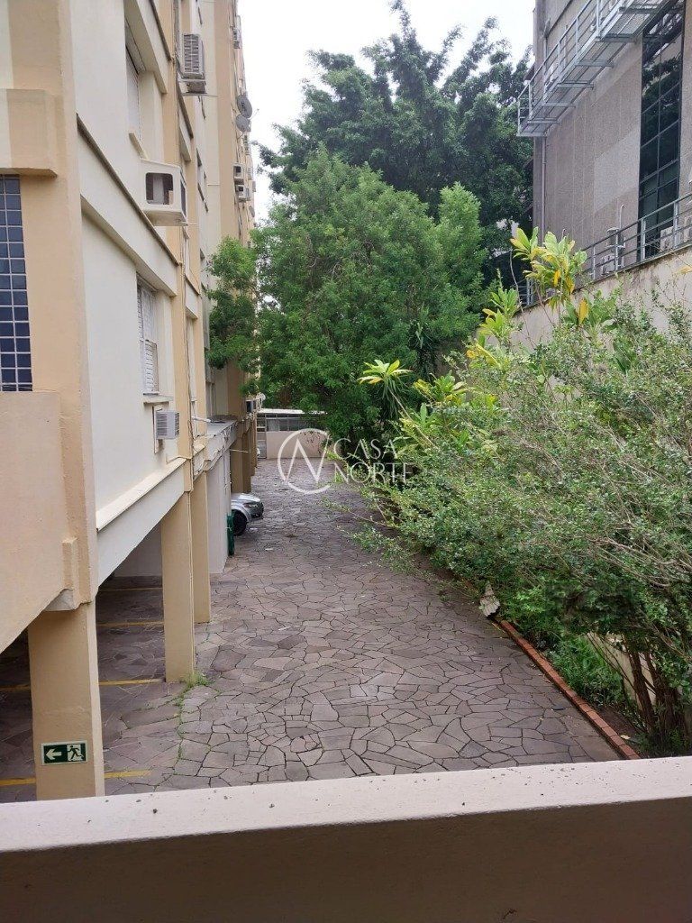 Apartamento à venda com 2 quartos, 82m², 1 vaga, Avenida Padre Cacique no bairro Praia de Belas em Porto Alegre