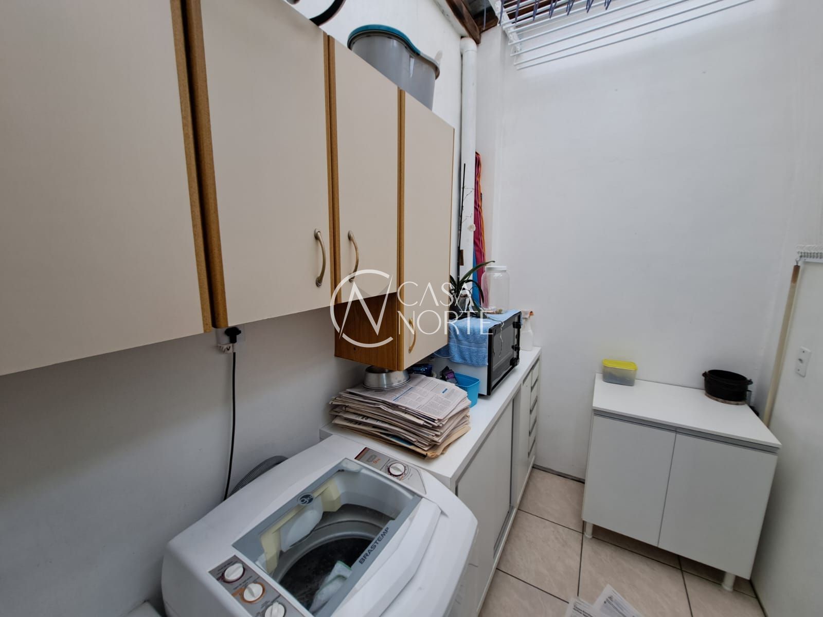 Casa de Condomínio à venda com 3 quartos, 102m², 1 vaga, Rua São Miguel no bairro Coronel Aparício Borges em Porto Alegre