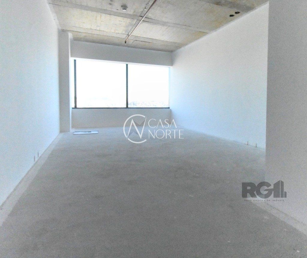 Sala Comercial à venda , 35m², 1 vaga, Avenida Padre Cacique no bairro Praia de Belas em Porto Alegre
