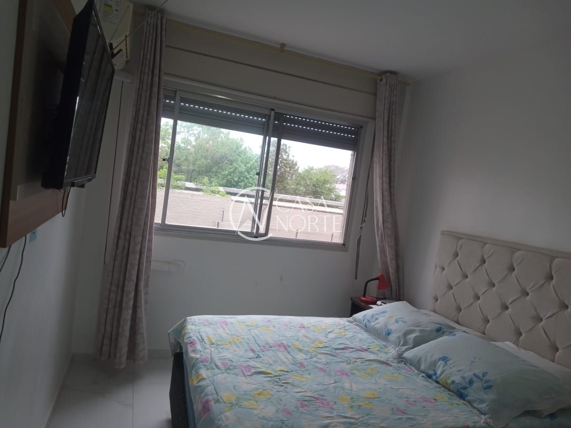 Apartamento à venda com 3 quartos, 73m², 1 vaga, Rua Coronel Massot no bairro Cristal em Porto Alegre