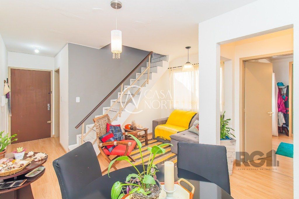 Cobertura à venda com 2 quartos, 90m², 1 vaga, Rua Barao do Gravataí no bairro Menino Deus em Porto Alegre