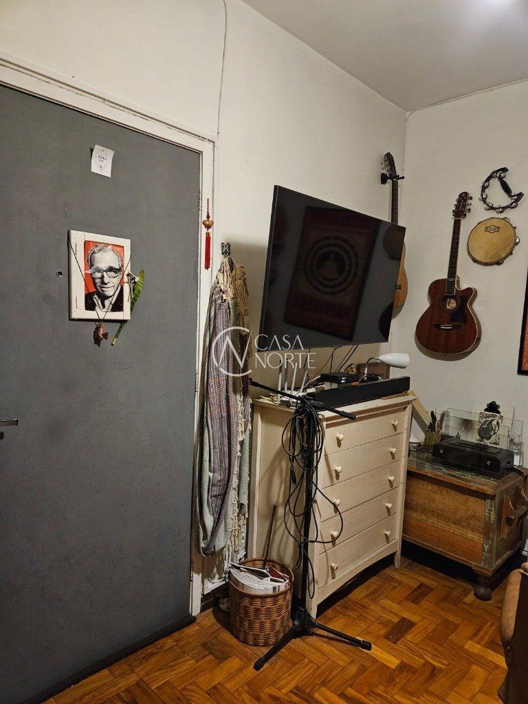 Kitnet à venda com 1 quarto, 35m², Rua Barão de Teffe no bairro Menino Deus em Porto Alegre