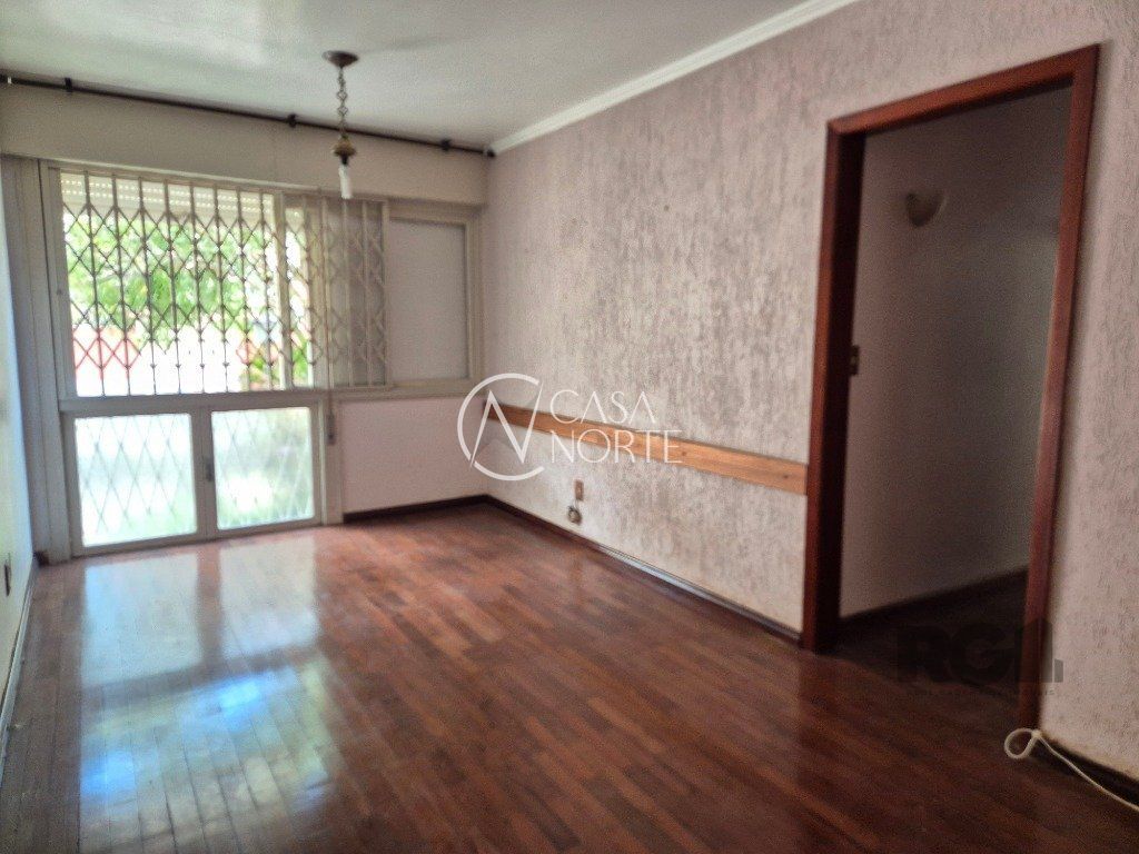 Apartamento à venda com 3 quartos, 84m², 1 suíte, 1 vaga, Rua Peri Machado no bairro Menino Deus em Porto Alegre