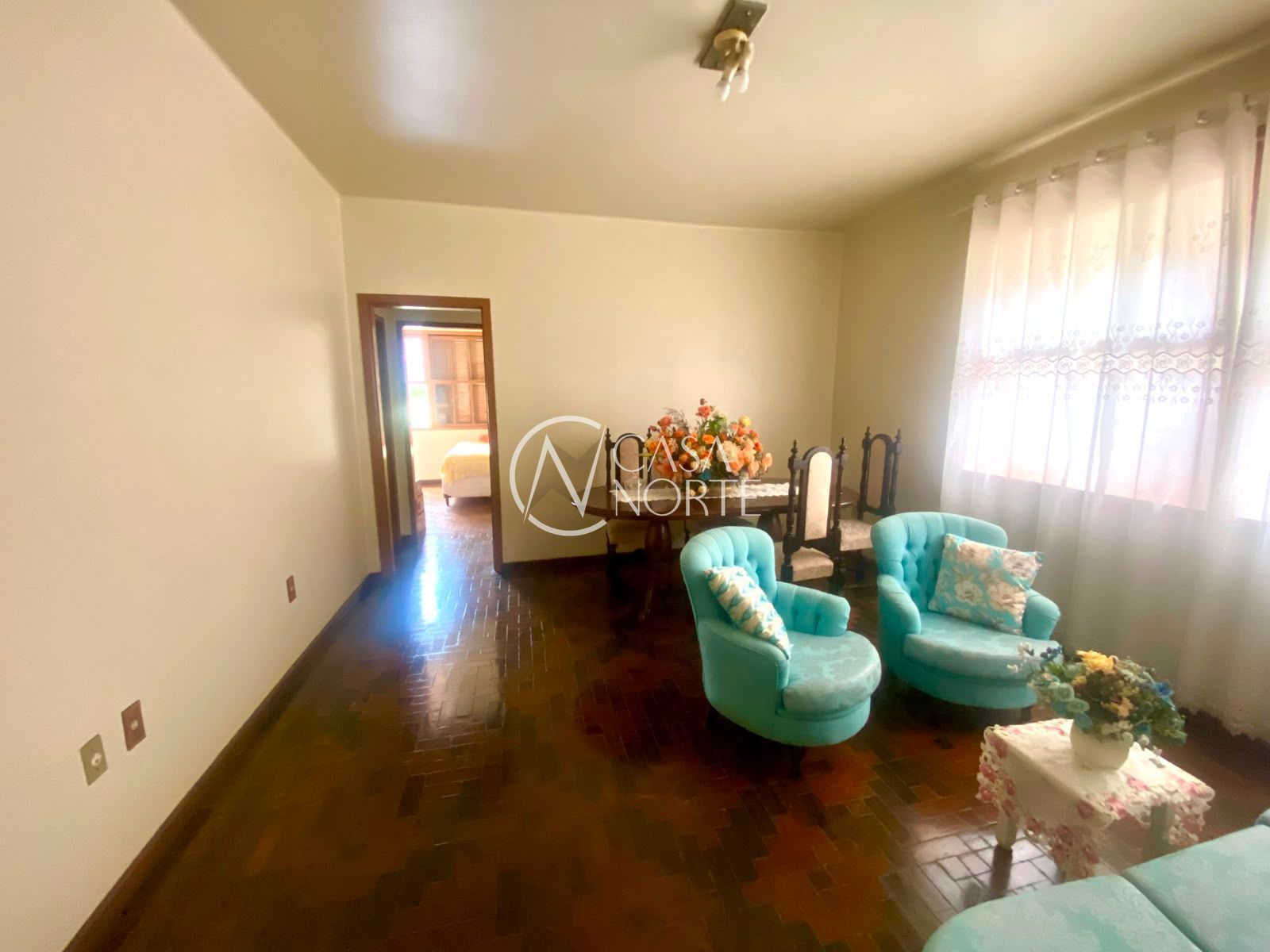 Apartamento à venda com 3 quartos, 110m², Rua Santana no bairro Santana em Porto Alegre