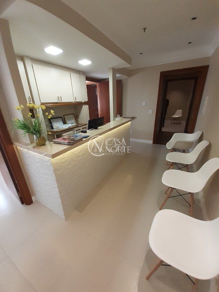 Sala Comercial à venda , 104m², 2 vagas, Rua Antenor Lemos no bairro Menino Deus em Porto Alegre