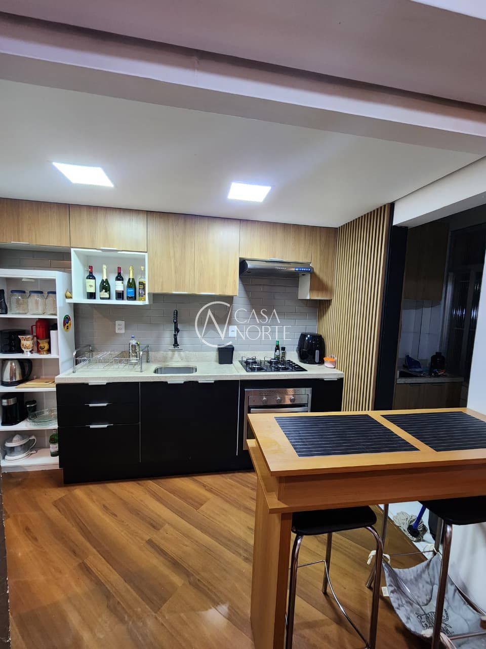 Apartamento à venda com 1 quarto, 53m², 1 vaga, Rua Banco da Província no bairro Santa Tereza em Porto Alegre