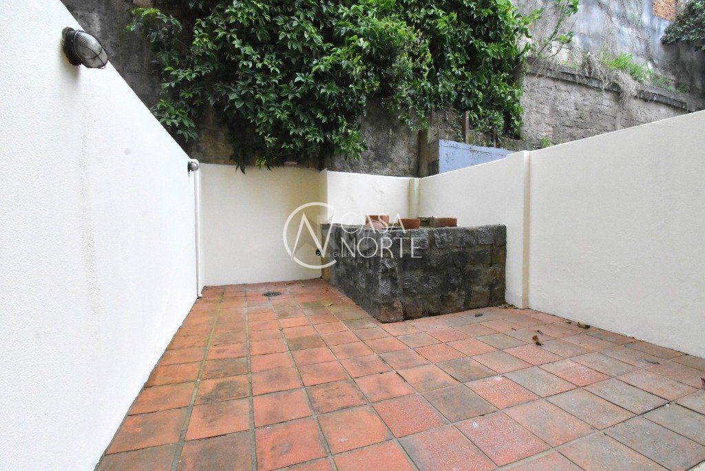 Sala Comercial à venda , 37m², Rua Comendador Reingartz no bairro Bela Vista em Porto Alegre