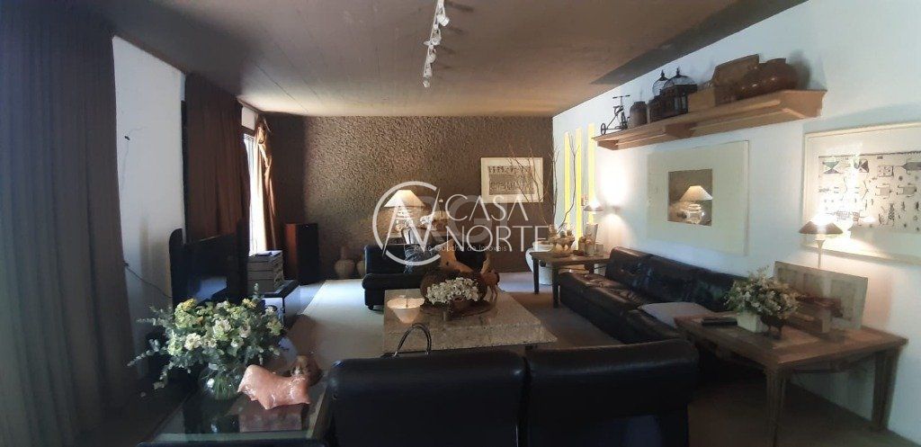 Casa à venda com 3 quartos, 316m², 3 suítes, 10 vagas, Alameda Raimundo Correa no bairro Boa Vista em Porto Alegre