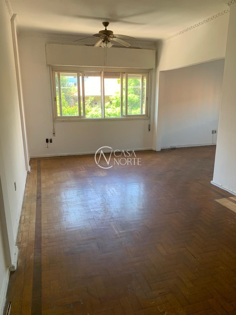 Apartamento à venda com 3 quartos, 113m², 1 vaga, Avenida Jerônimo de Ornelas no bairro Santana em Porto Alegre