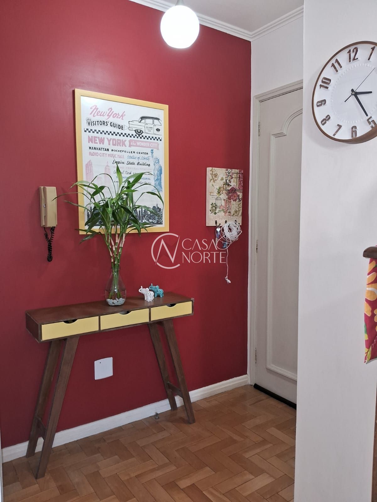 Apartamento à venda com 2 quartos, 58m², 1 vaga, Rua Botafogo no bairro Menino Deus em Porto Alegre