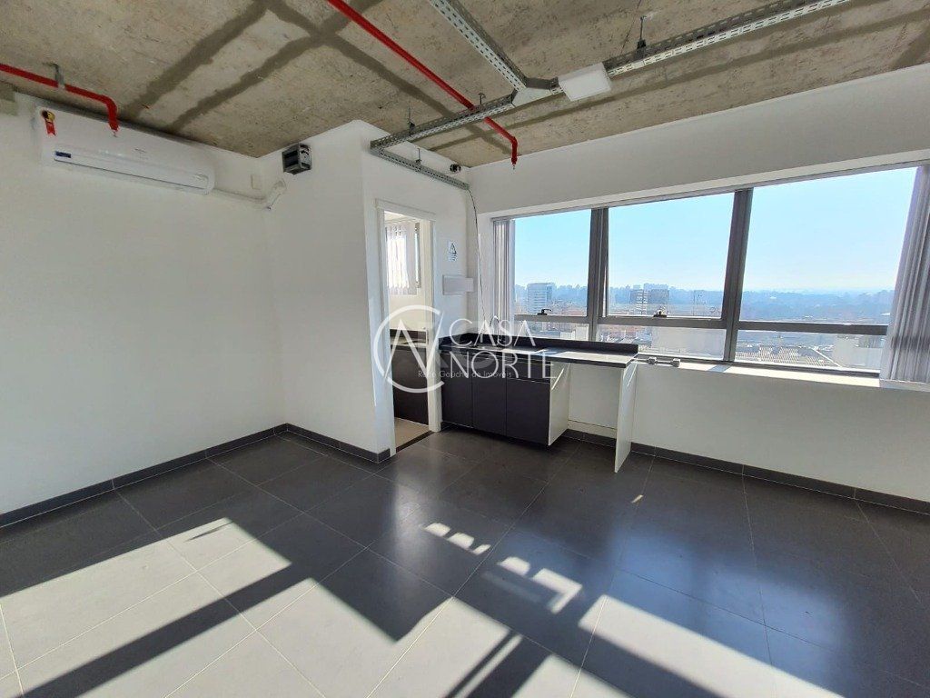 Sala Comercial à venda , 43m², Avenida Doutor Nilo Pecanha no bairro Chácara das Pedras em Porto Alegre