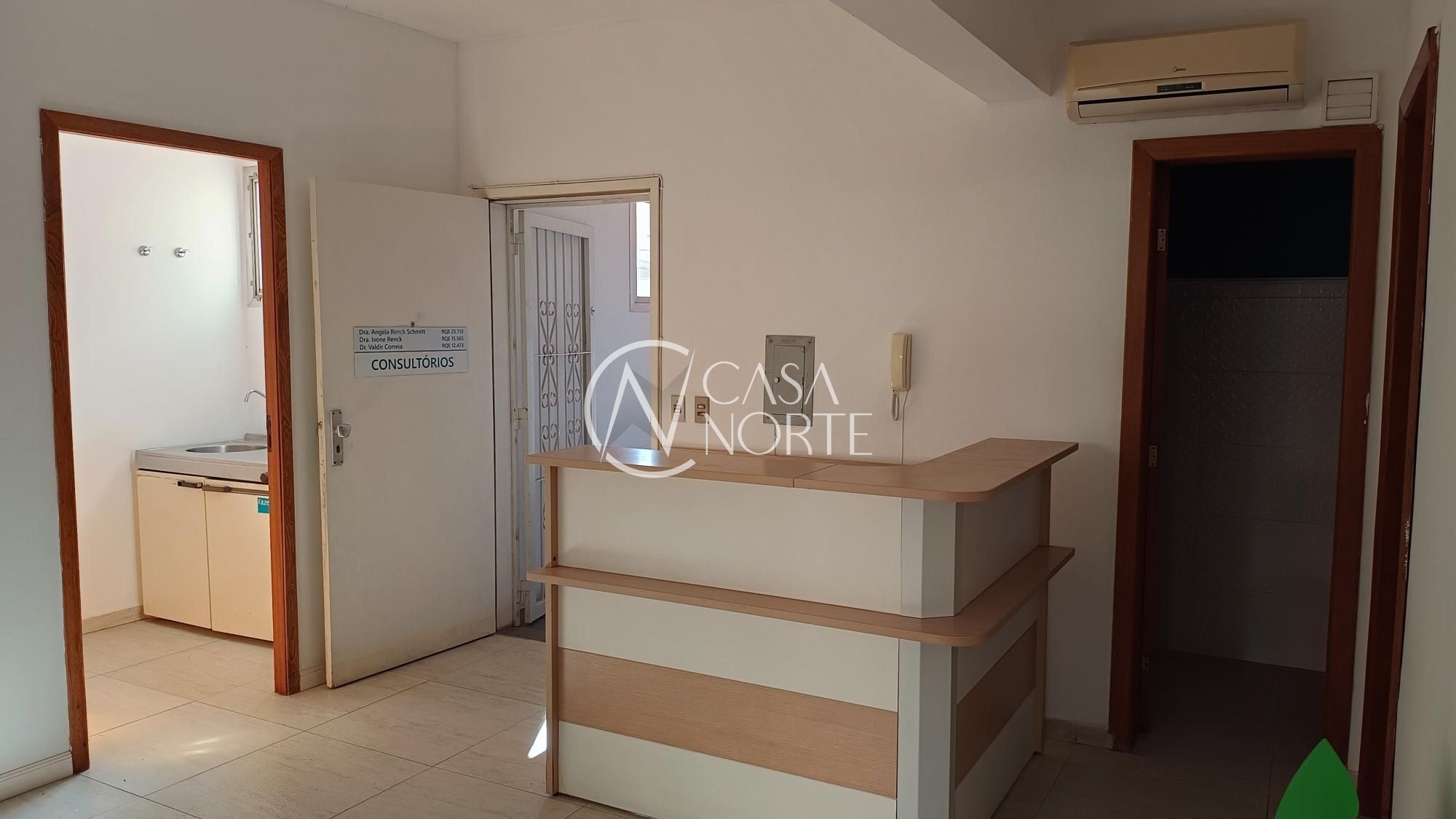 Sala Comercial à venda com 3 quartos, 83m², Rua Dezessete de Junho no bairro Menino Deus em Porto Alegre