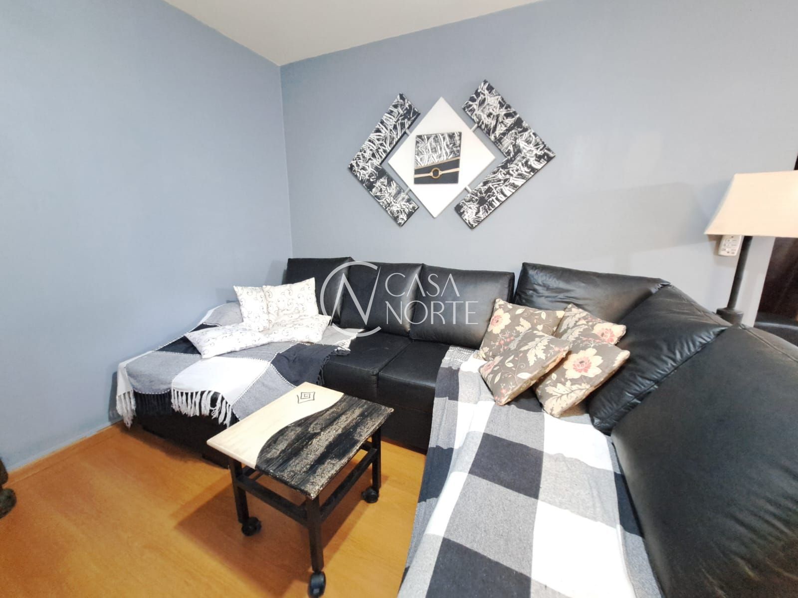 Casa de Condomínio à venda com 3 quartos, 102m², 1 vaga, Rua São Miguel no bairro Coronel Aparício Borges em Porto Alegre