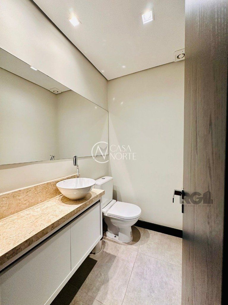 Sala Comercial à venda , 227m², 2 vagas, Rua Coronel André Belo no bairro Menino Deus em Porto Alegre