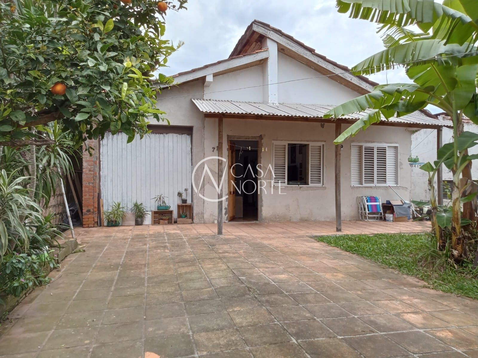 Terreno à venda  com 210m², Alameda Nestor Bortolini no bairro Nonoai em Porto Alegre