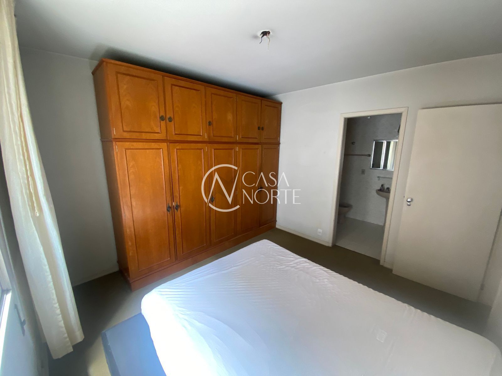 Apartamento à venda com 3 quartos, 104m², 1 suíte, 1 vaga, Rua José Francisco Duarte Júnior no bairro Menino Deus em Porto Alegre