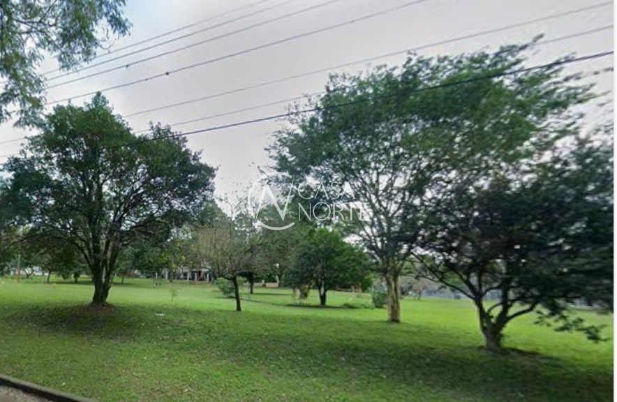 Casa à venda com 3 quartos, 421m², 1 suíte, 3 vagas, Rua Menachem Begin no bairro Jardim Itu em Porto Alegre