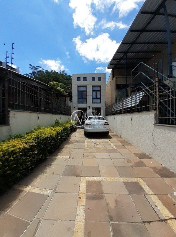 Prédio Comercial à venda , 180m², 2 vagas, Rua Baronesa do Gravataí no bairro Menino Deus em Porto Alegre