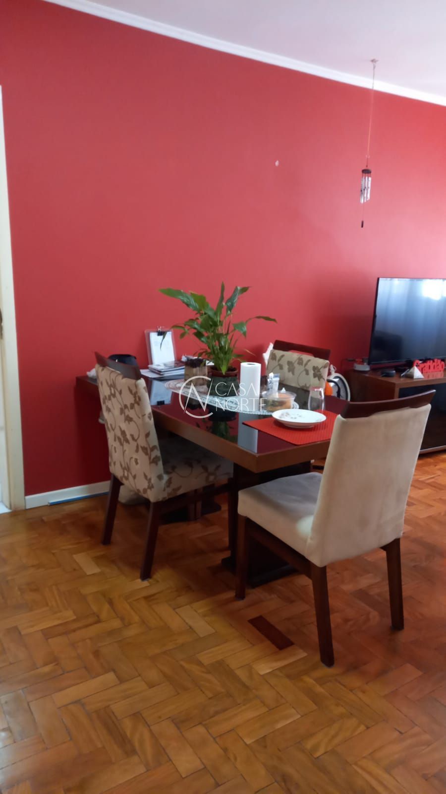 Apartamento à venda com 2 quartos, 43m², 2 suítes, 1 vaga, Rua Upamaroti no bairro Cristal em Porto Alegre