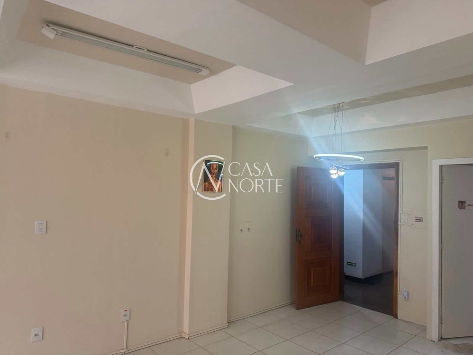 Sala Comercial à venda , 32m², Rua Doutor Flores no bairro Centro Histórico em Porto Alegre
