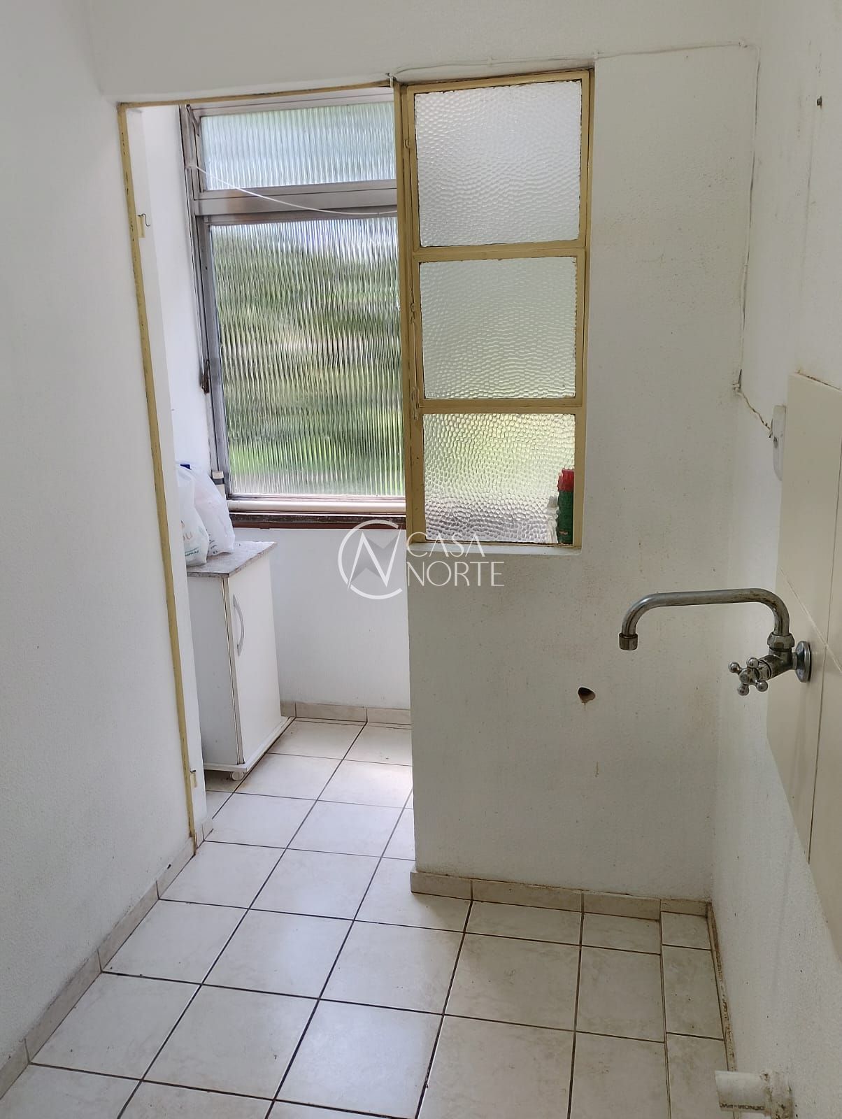 Apartamento à venda com 1 quarto, 37m², 1 vaga, Rua Padre Ângelo Corso no bairro Cavalhada em Porto Alegre